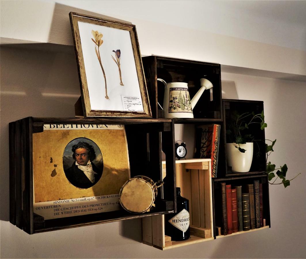 Momo'S Studio Apartment ザグレブ エクステリア 写真